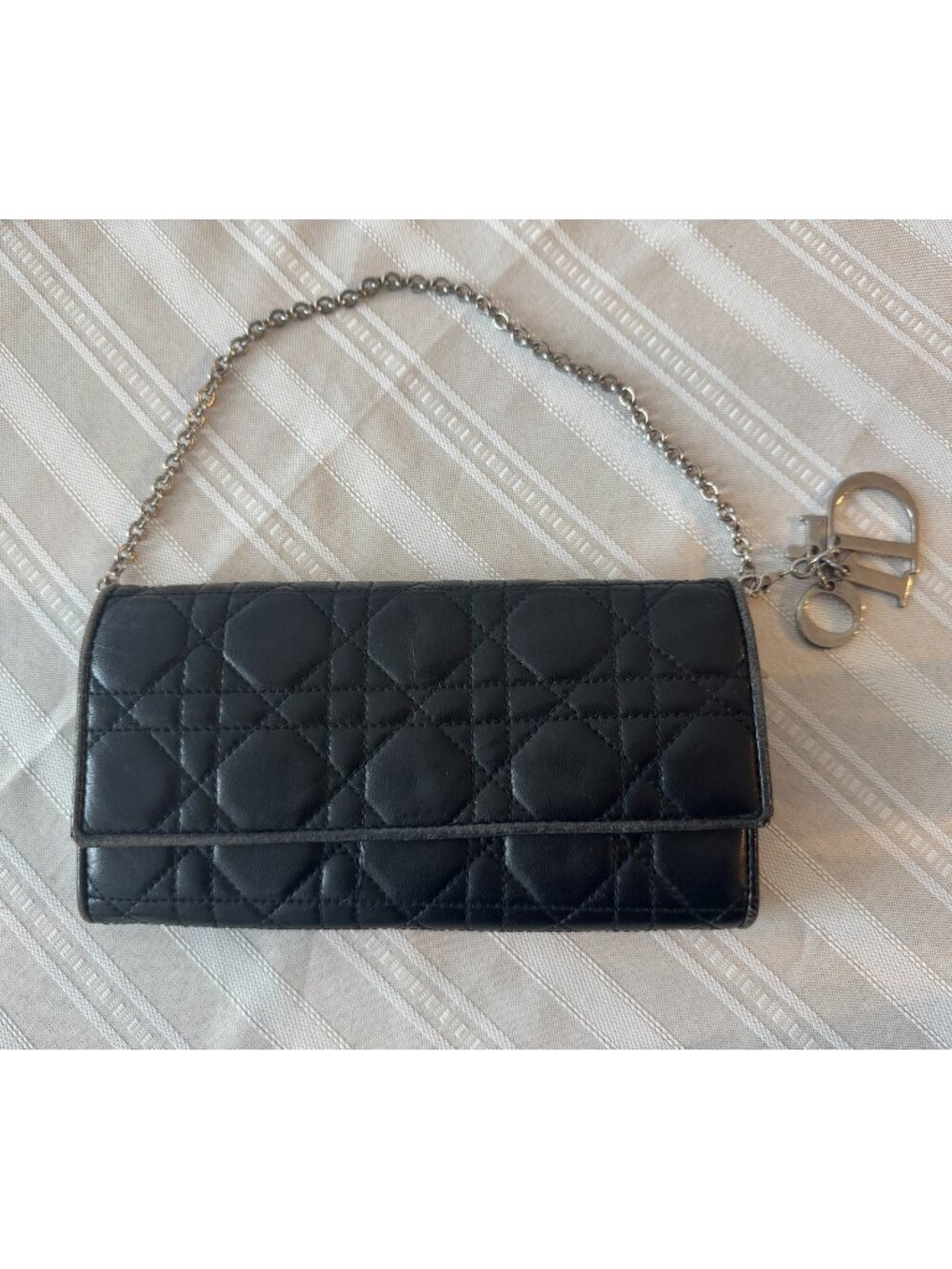Vintage Dior purse / wallet with chain, from 2010s
